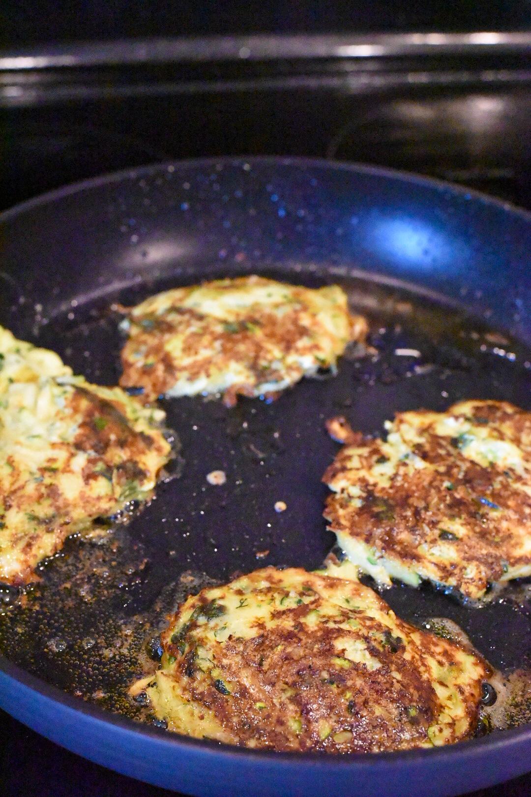 what to serve with zucchini pancakes
