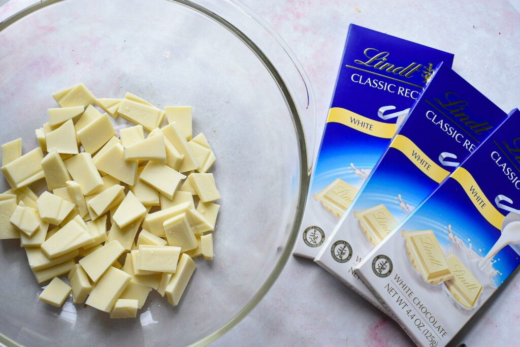 white chocolate holiday cake