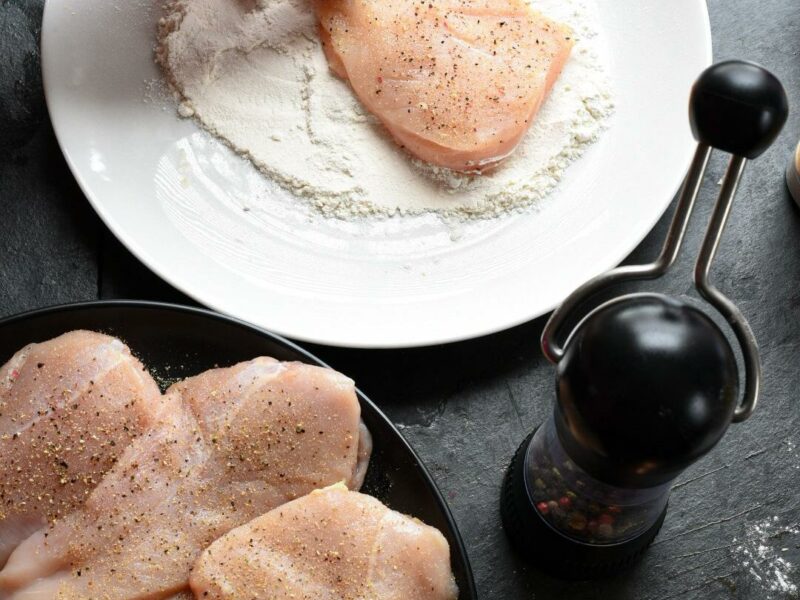 easy chicken piccata recipe Dredging chicken breasts through white all purpose flour for lemon chicken piccata