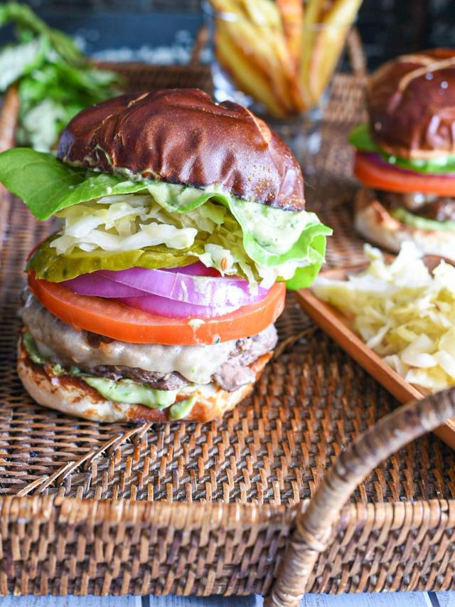 Basil Avocado Aioli For Burgers