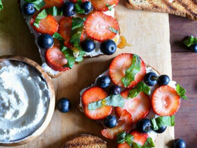 strawberry toast