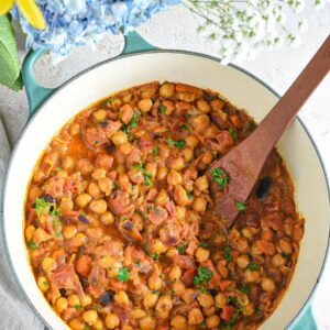 An overhead shot of freezable curried chickpeas in a dutch oven.