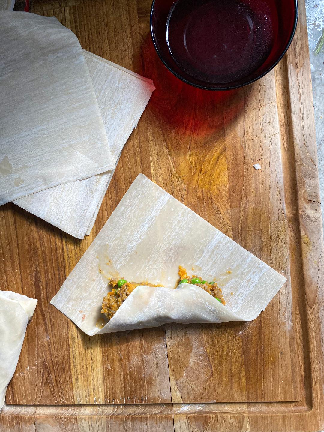 how to wrap egg roll